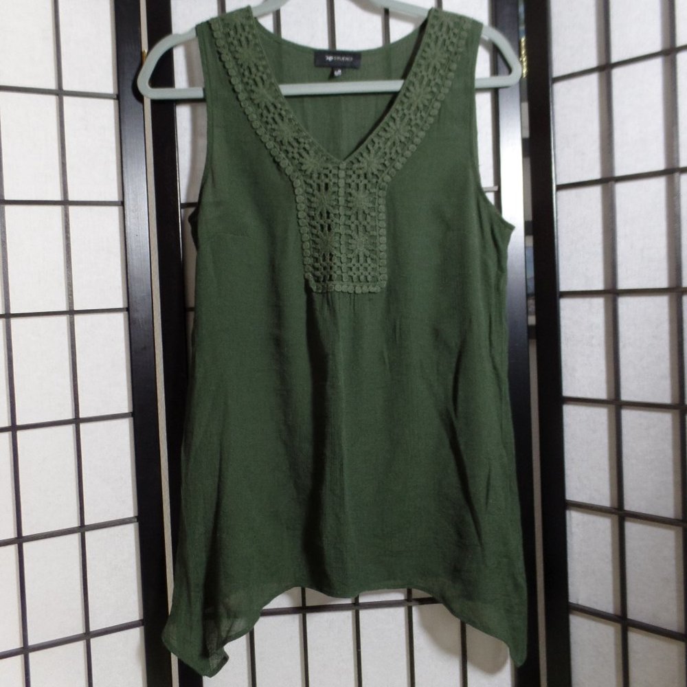Apt. 9 Olive Green Crochet V-Neck Sleeveless Top
